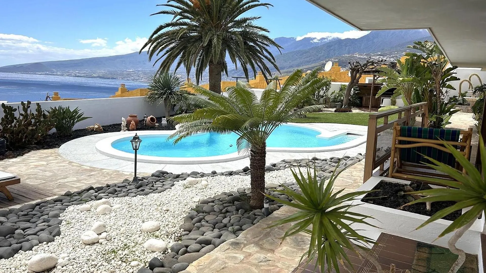 Apartment Holiday Flat, Radazul
